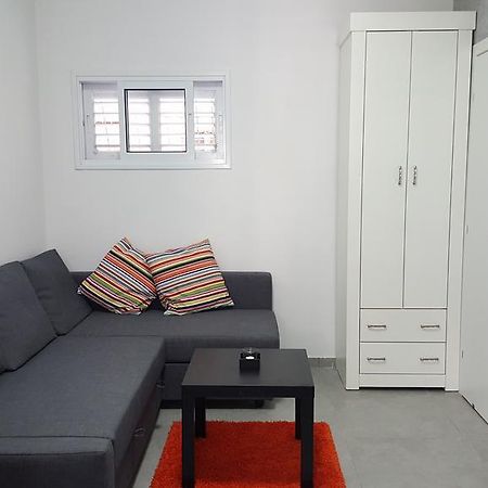 Studio Masaryk Apartment Bat Yam Luaran gambar