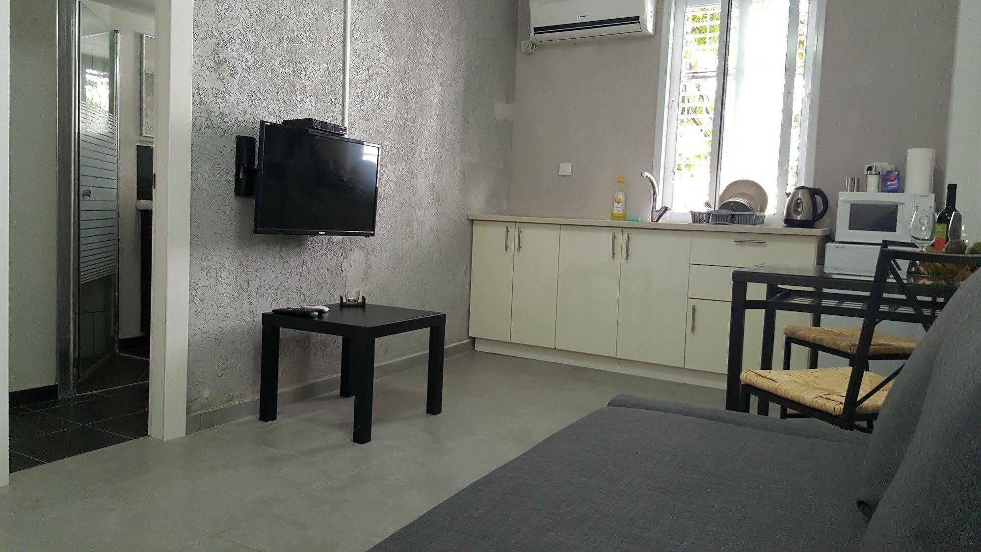 Studio Masaryk Apartment Bat Yam Luaran gambar